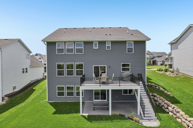 9560 Timber Terrace, Victoria, MN 55386