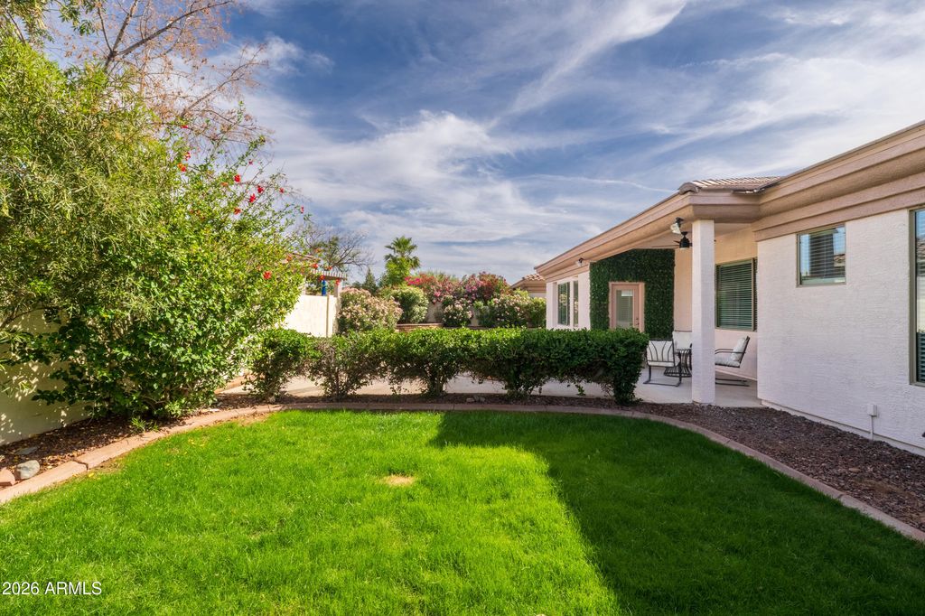 Image 10 of property listing at 14143 N 90TH Lane, Peoria, AZ 85381