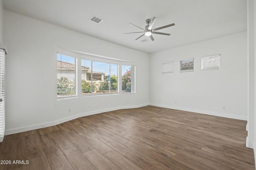 Image 35 of property listing at 14143 N 90TH Lane, Peoria, AZ 85381