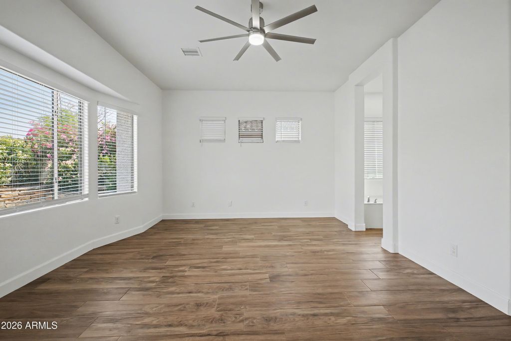 Image 36 of property listing at 14143 N 90TH Lane, Peoria, AZ 85381