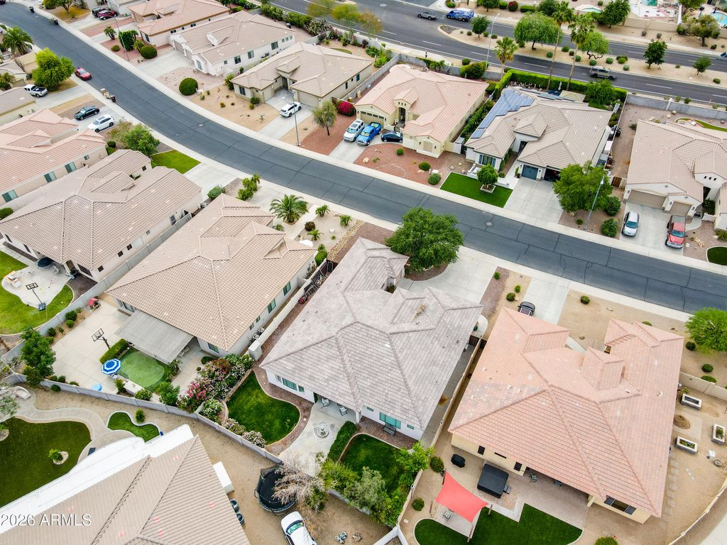 Image 47 of property listing at 14143 N 90TH Lane, Peoria, AZ 85381