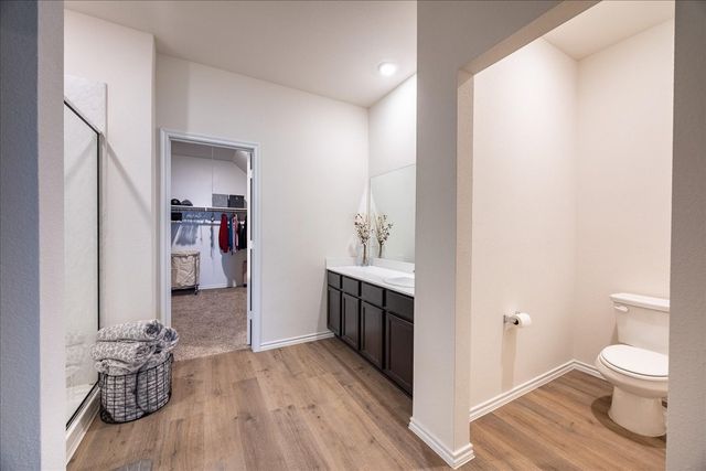 729 Amelia Court, Pilot Point, TX 76258