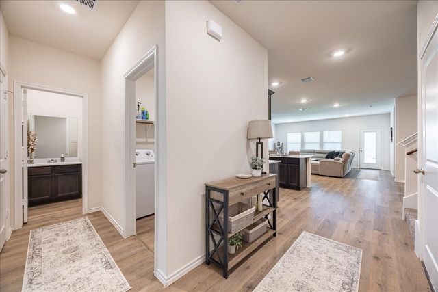 729 Amelia Court, Pilot Point, TX 76258