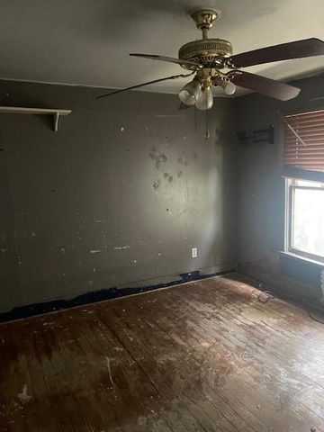 611 7th Street, Humble, TX 77338