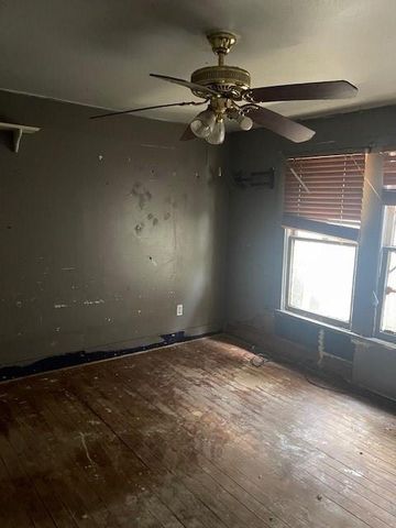 611 7th Street, Humble, TX 77338