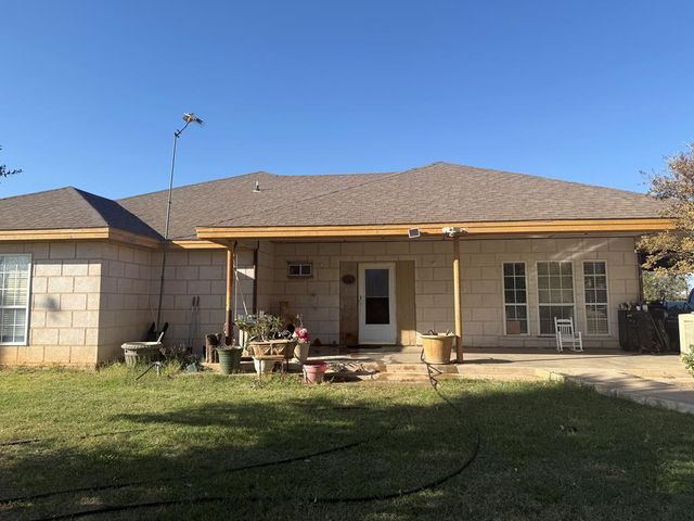 805 E County Rd 133, Midland, TX 79705