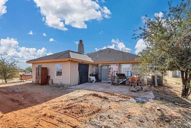 805 E County Rd 133, Midland, TX 79705