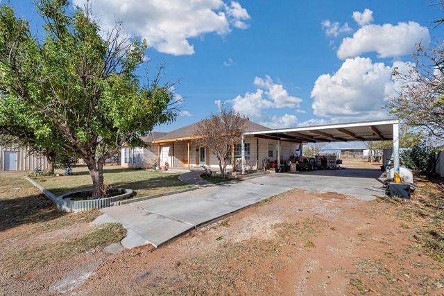 805 E County Rd 133, Midland, TX 79705