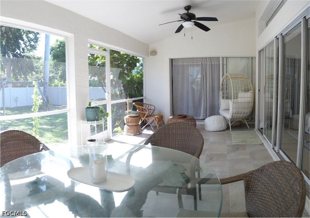 Image 13 of property listing at 5231 SW 27th PL, Cape Coral, FL 33914