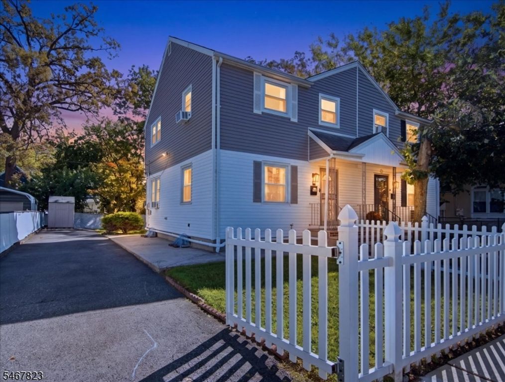 42 Telford St, East Orange City, NJ 07018 — photo 4