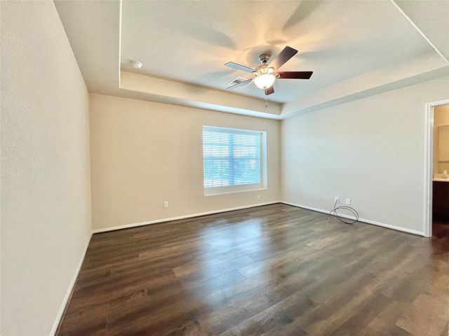 14903 Vinegrove Falls Court, Cypress, TX 77433