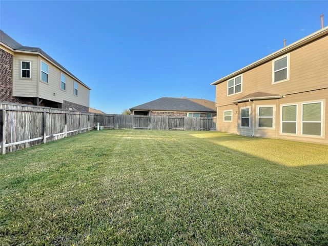 14903 Vinegrove Falls Court, Cypress, TX 77433