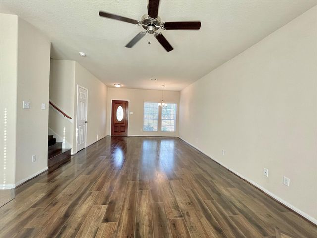 14903 Vinegrove Falls Court, Cypress, TX 77433