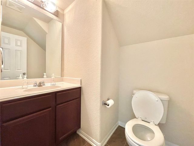 14903 Vinegrove Falls Court, Cypress, TX 77433