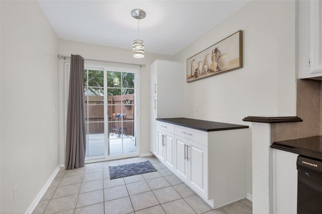 17820 Windflower Way 701, Dallas, TX 75252