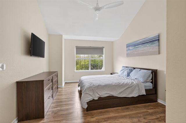 17820 Windflower Way 701, Dallas, TX 75252