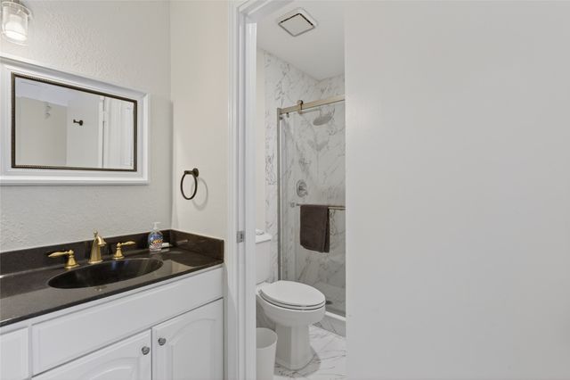 17820 Windflower Way 701, Dallas, TX 75252
