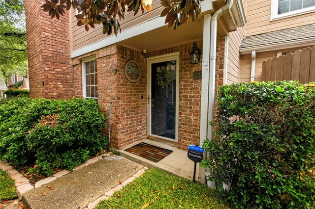 17820 Windflower Way 701, Dallas, TX 75252