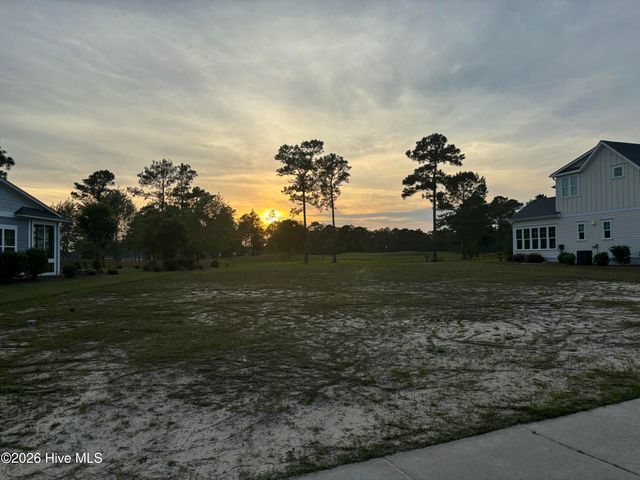 8719 Compass Pointe West Wynd NE, Leland, NC 28451