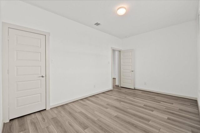 1512 Harvest Vine Court, Friendswood, TX 77546