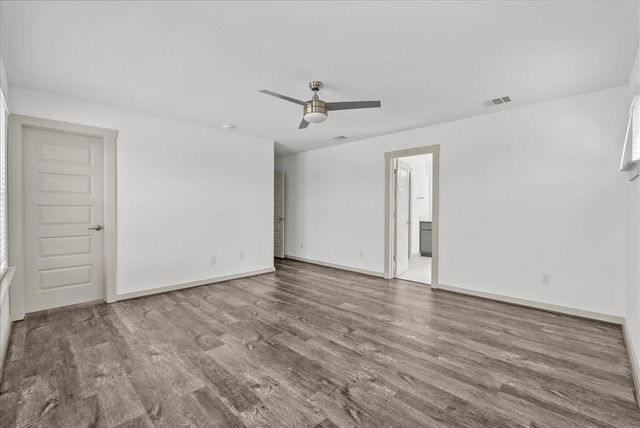 1512 Harvest Vine Court, Friendswood, TX 77546