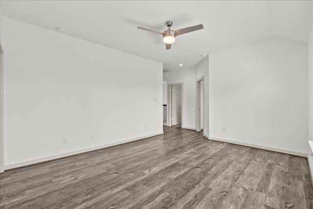 1512 Harvest Vine Court, Friendswood, TX 77546