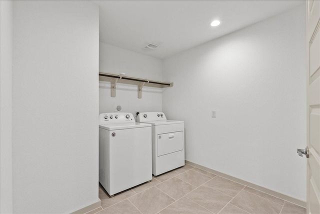 1512 Harvest Vine Court, Friendswood, TX 77546