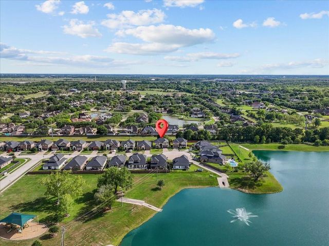 1512 Harvest Vine Court, Friendswood, TX 77546