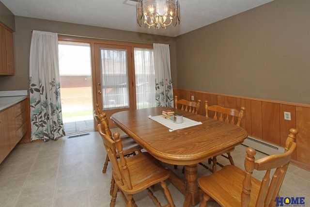 5540 S Street, Lincoln, NE 68504
