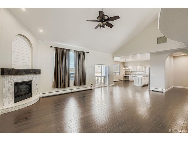 7832 W Oxford Cir, Lakewood, CO 80235