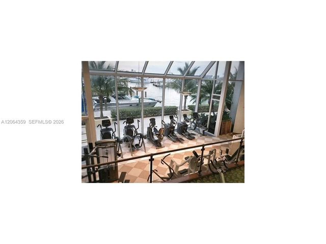 7601 E Treasure Drive 921, North Bay Village, FL 33141