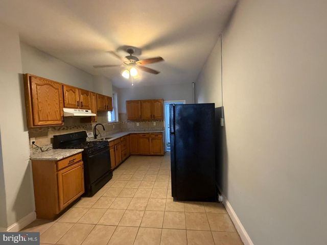 2952 PRESSTMAN ST, Baltimore, MD 21216