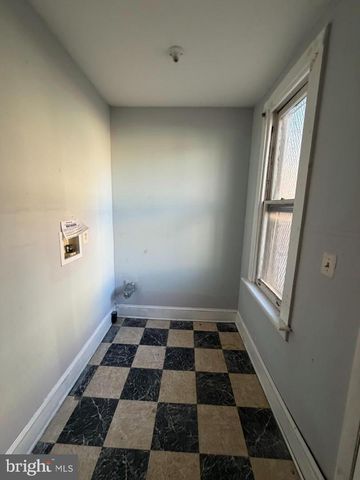 2952 PRESSTMAN ST, Baltimore, MD 21216