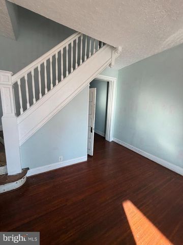 2952 PRESSTMAN ST, Baltimore, MD 21216