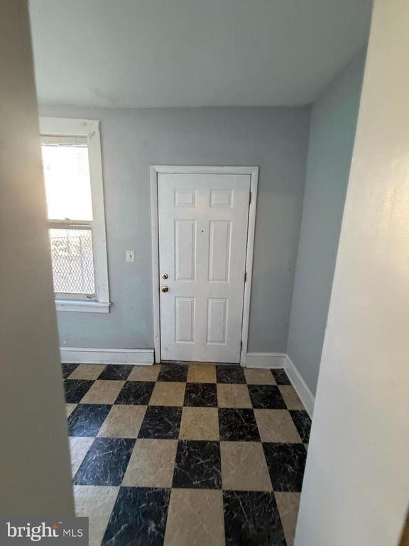 Image 17 of property listing at 2952 PRESSTMAN ST, Baltimore, MD 21216