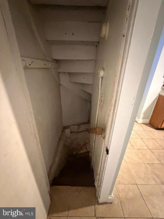 Image 32 of property listing at 2952 PRESSTMAN ST, Baltimore, MD 21216