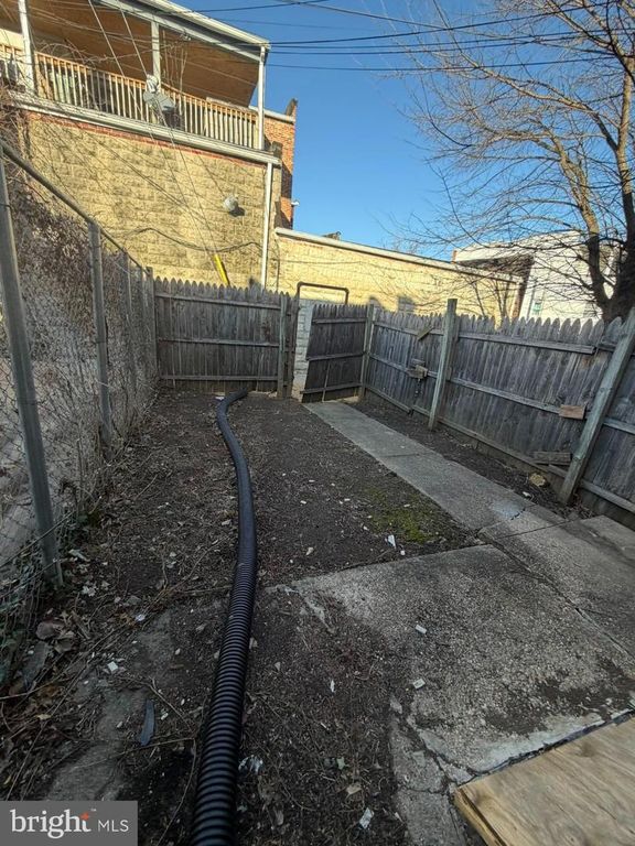 Image 37 of property listing at 2952 PRESSTMAN ST, Baltimore, MD 21216