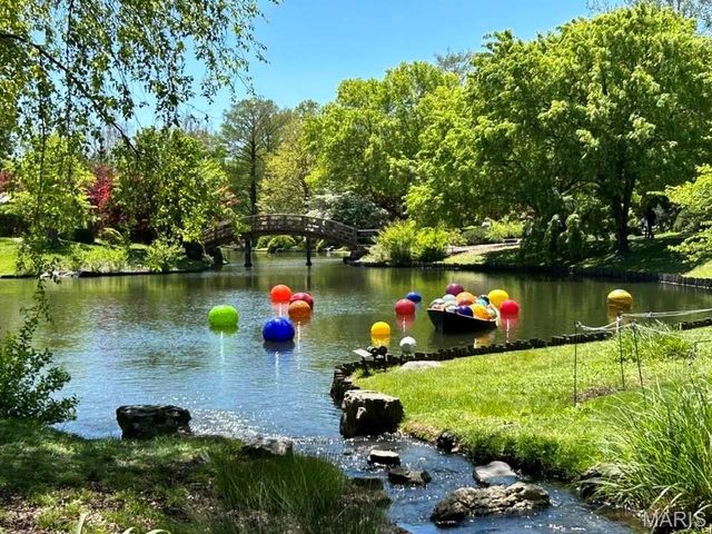 4166 Russell Boulevard, St Louis, MO 63110