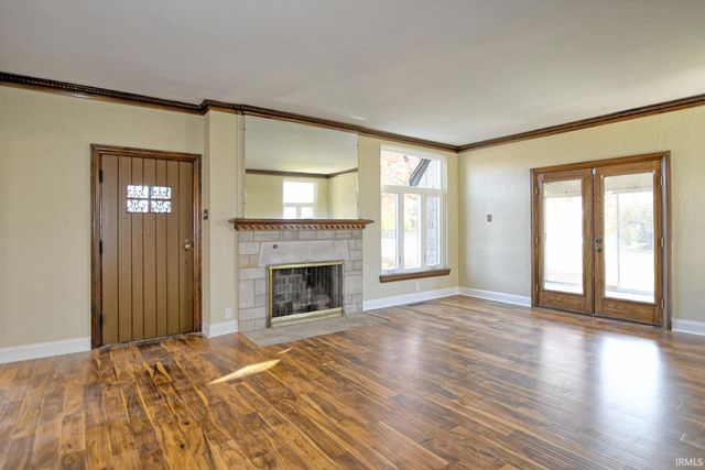 2806 Oak Hill Road, Evansville, IN 47711