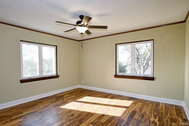 2806 Oak Hill Road, Evansville, IN 47711