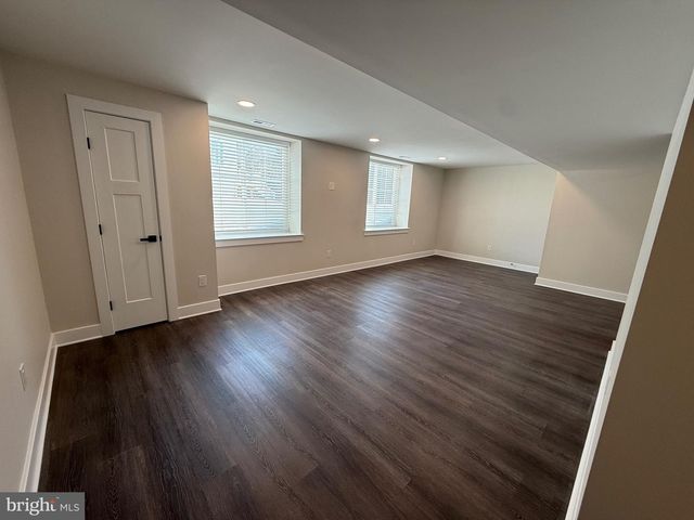 114 ISABELLA DR, Glassboro, NJ 08028