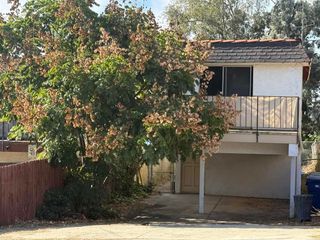 892 Galopago Street, Spring Valley, CA 91977