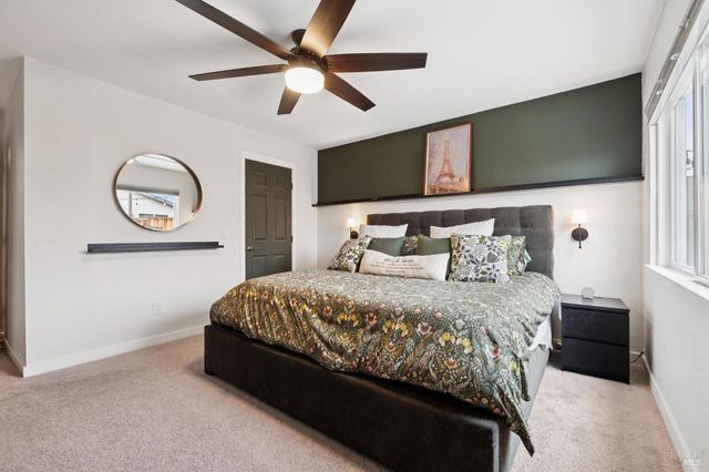 831 Heath Ct, Fairfield, CA 94533