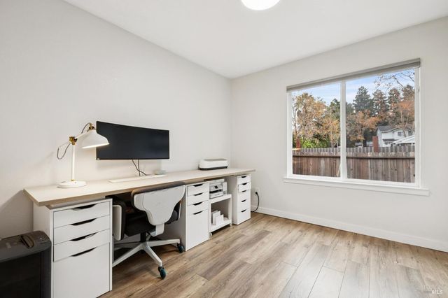 831 Heath Ct, Fairfield, CA 94533