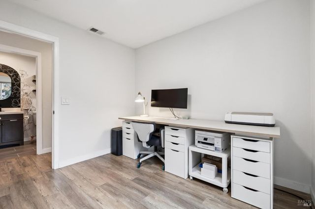 831 Heath Ct, Fairfield, CA 94533