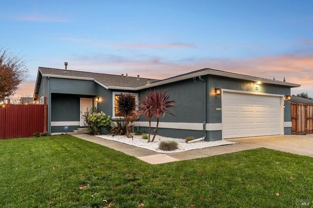 831 Heath Ct, Fairfield, CA 94533