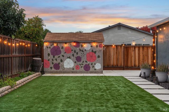 831 Heath Ct, Fairfield, CA 94533