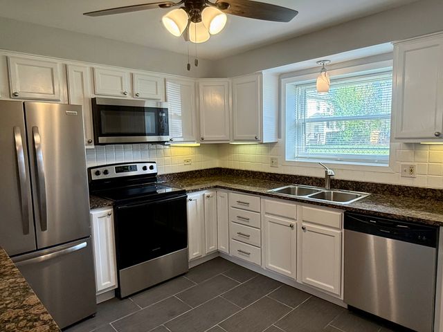 7202 Adams Street 6, Forest Park, IL 60130