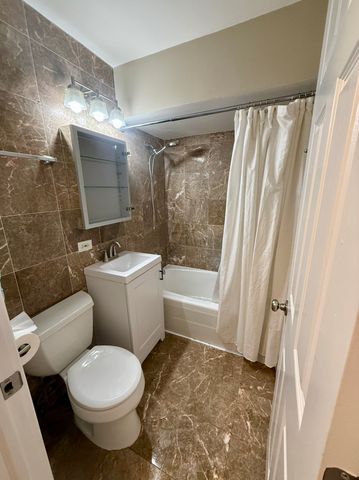 7202 Adams Street 6, Forest Park, IL 60130