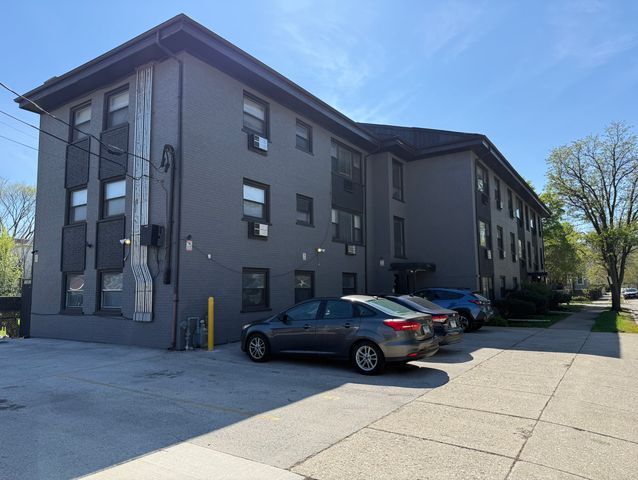 7202 Adams Street 6, Forest Park, IL 60130